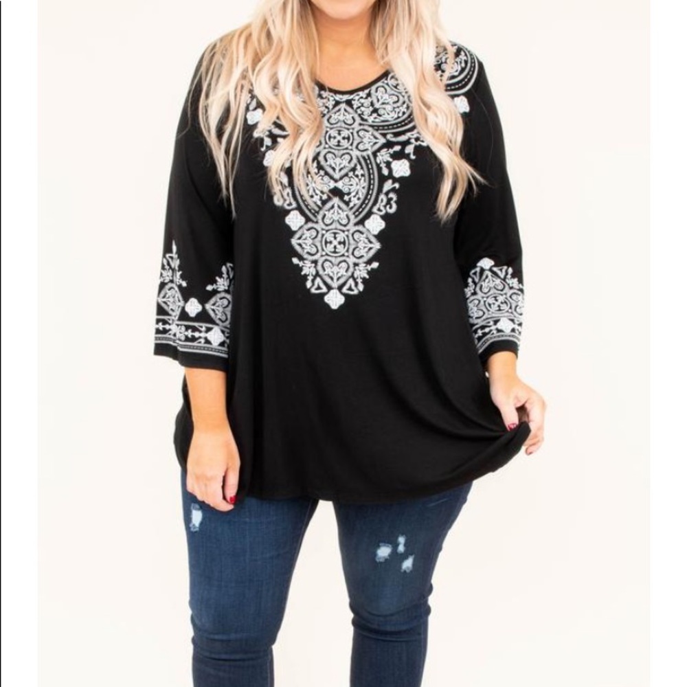 Chic Soul Top / Plus Size